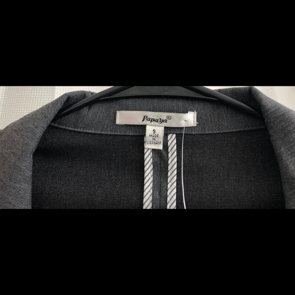 Papaya - Char Gray Blazer - Picture 5 of 5